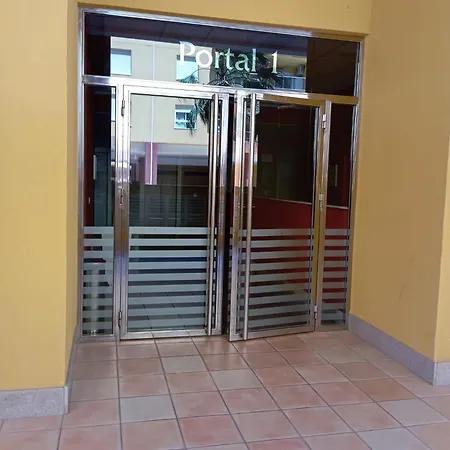 Leyaros Apartamento *