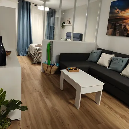 Estudio Leyaros Apartment